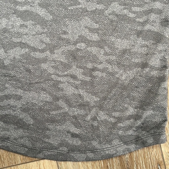 NoBull Gray Camo Racerback Lightweight Textured Tank - Picture 4 of 10